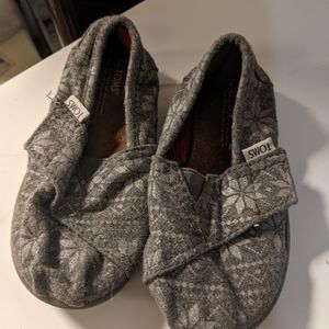 Toms shoes